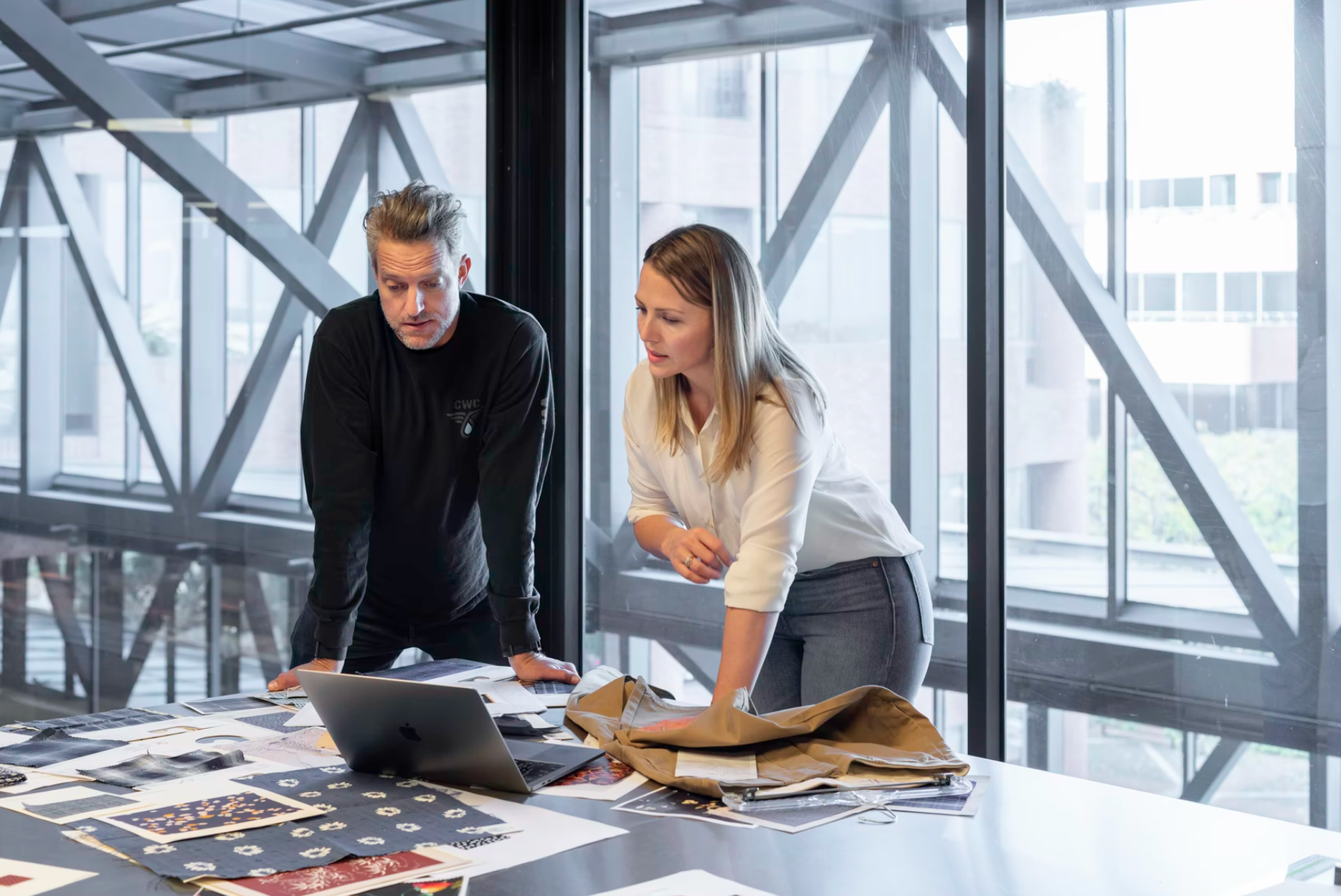 Sales Senior Analyst